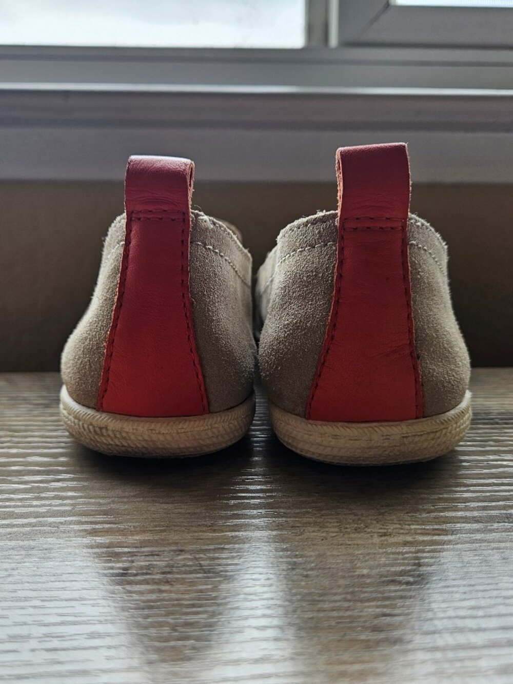 Shoe - Picture 4 of 5